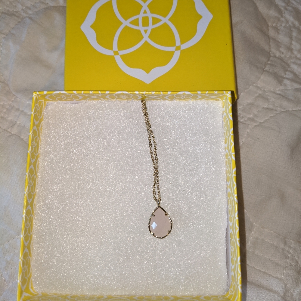 Kendra Scott Kiri Pendant Necklace